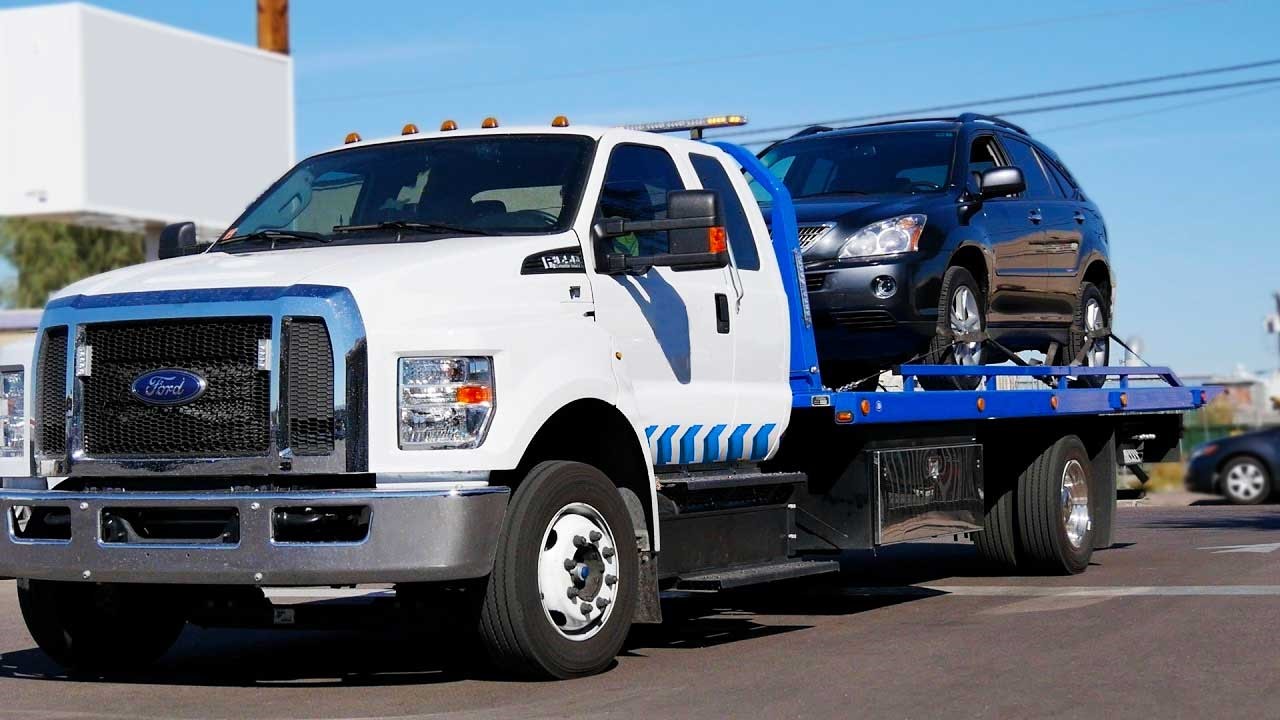 Tow Truck Business Accessories You Need to Succeed