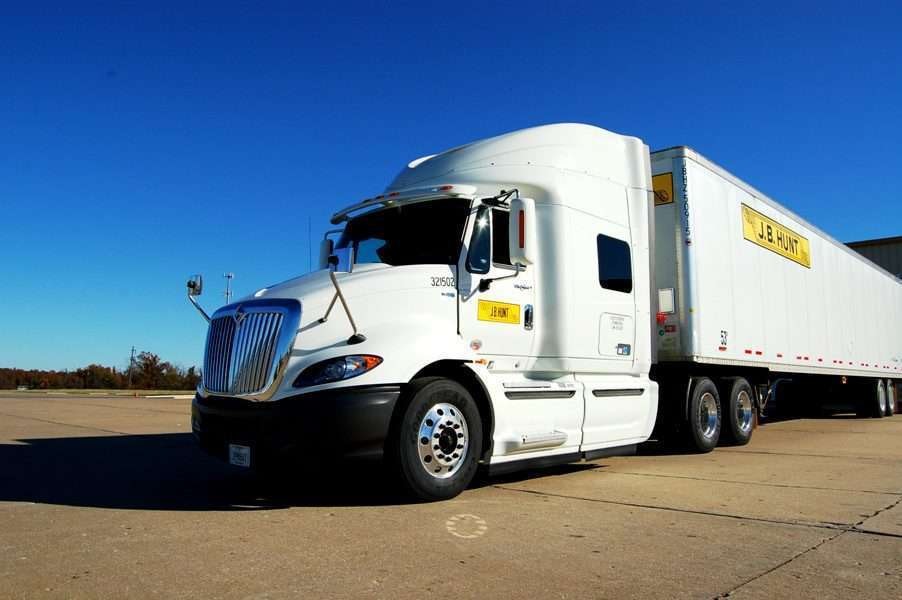 10 Best Trucking Companies8