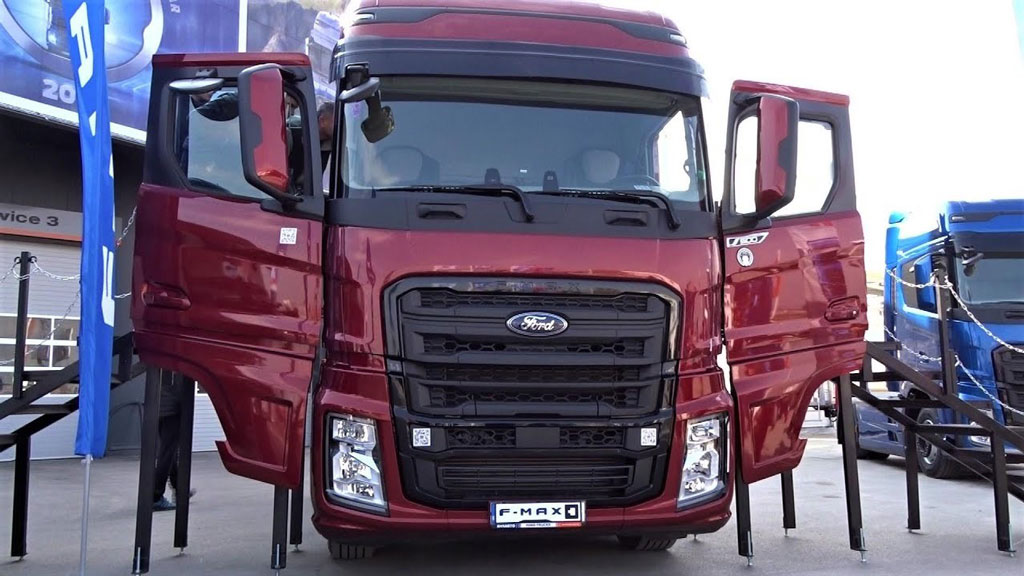 Volvo-vs-Ford-Trucks2