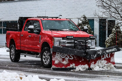 How-to-Lease-a-Snow-Plow-for-Business