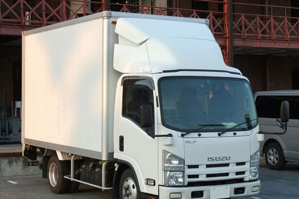 Box-Truck-Business-Accessories-You-Need-to-Succeed