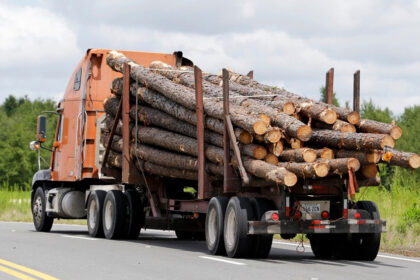 How-to-Lease-a-Logging-Truck-For-Business
